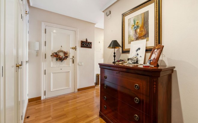 Herverkoop - Appartement -
Torrevieja - Costa Blanca