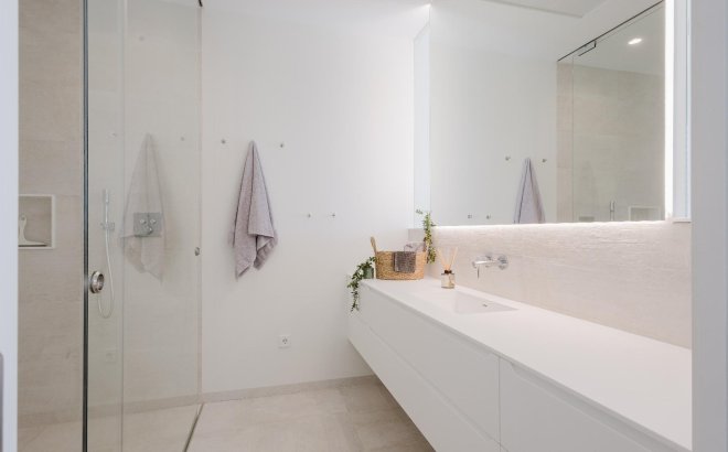 Herverkoop - Villa -
Orihuela Costa - Costa Blanca