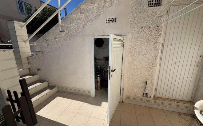 Herverkoop - Town House -
Torrevieja - Costa Blanca