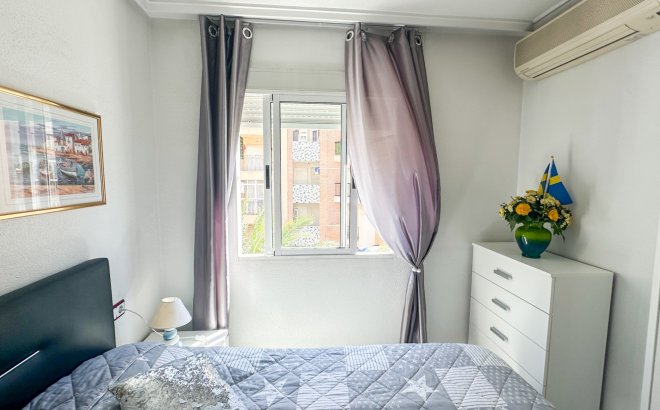 Revente - Appartement -
Torrevieja - Costa Blanca