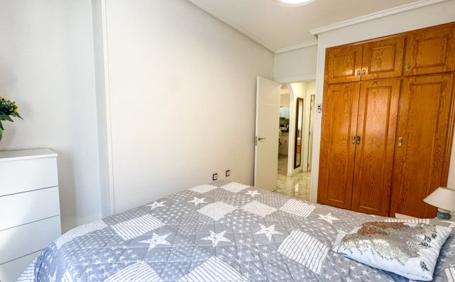 Revente - Appartement -
Torrevieja - Costa Blanca