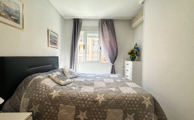 Revente - Appartement -
Torrevieja - Costa Blanca