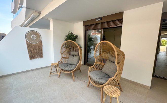 Resale - Apartment -
Orihuela Costa - Costa Blanca