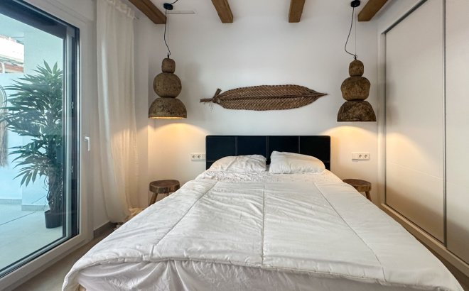 Resale - Apartment -
Orihuela Costa - Costa Blanca
