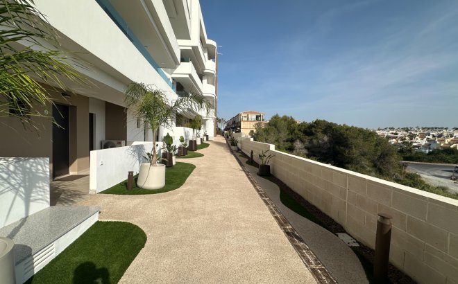 Resale - Apartment -
Orihuela Costa - Costa Blanca