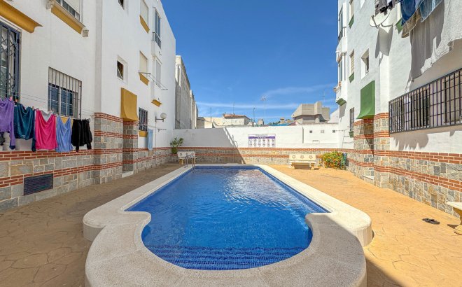 Revente - Appartement -
Torrevieja - Costa Blanca