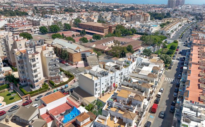 Revente - Appartement -
Torrevieja - Costa Blanca