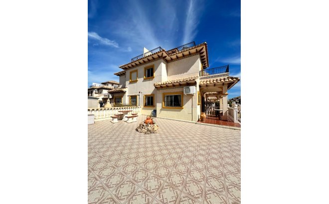 Resale - Town House -
Orihuela Costa - Costa Blanca