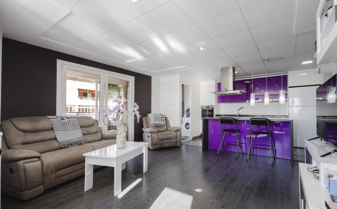 Resale - Apartment -
Torrevieja - Costa Blanca