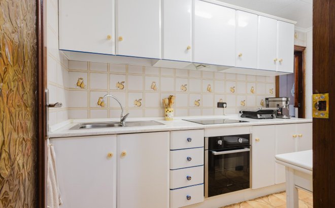 Resale - Apartment -
Torrevieja - Costa Blanca