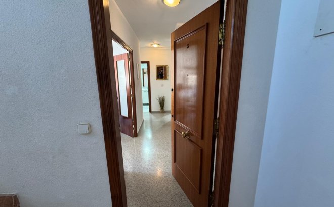 Resale - Apartment -
San Miguel de Salinas - Inland