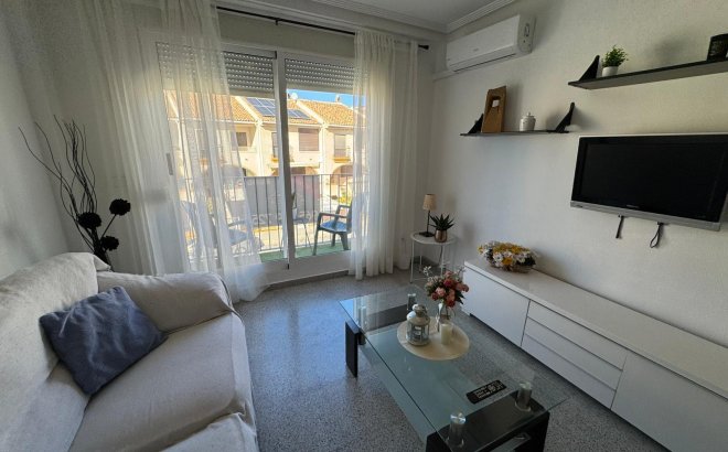 Resale - Apartment -
San Miguel de Salinas - Inland