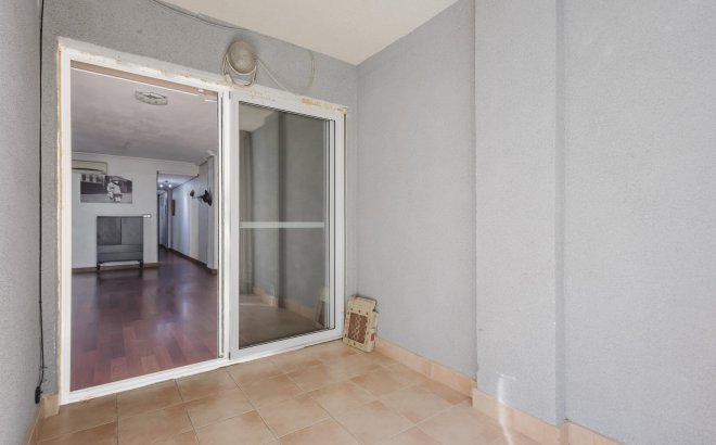 Revente - Appartement -
Torrevieja - Costa Blanca