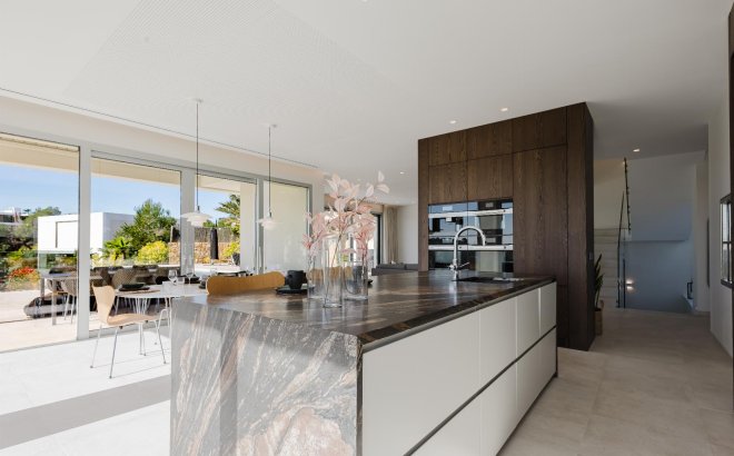 Resale - Villa -
Orihuela Costa - Costa Blanca