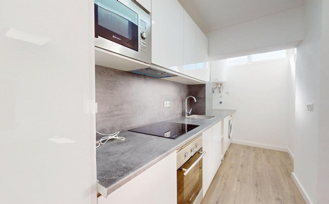 Resale - Bungalow -
Orihuela Costa - Costa Blanca