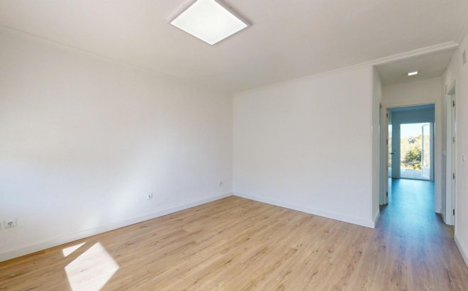 Resale - Bungalow -
Orihuela Costa - Costa Blanca