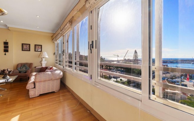 Revente - Appartement -
Torrevieja - Costa Blanca