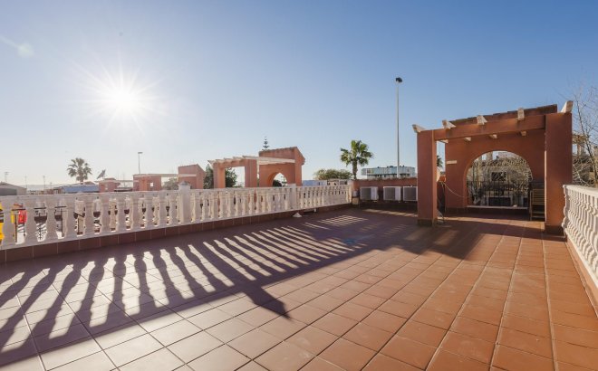 Resale - Villa -
Torrevieja - Costa Blanca