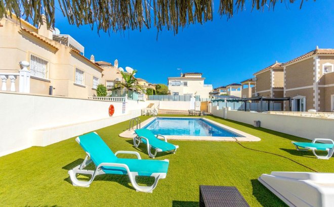 Revente - Town House -
Orihuela Costa - Costa Blanca