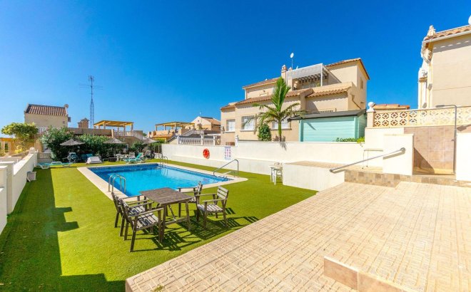 Revente - Town House -
Orihuela Costa - Costa Blanca