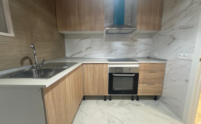 Resale - Apartment -
Torrevieja - Costa Blanca