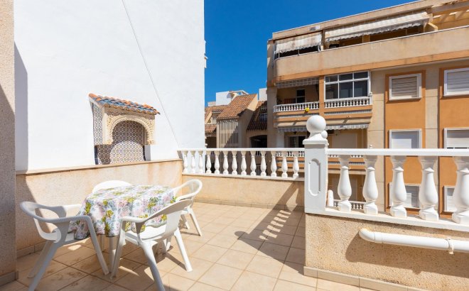 Revente - Bungalow -
Torrevieja - Centro
