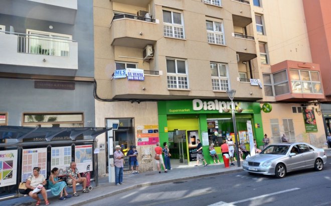 Herverkoop - Appartement -
Torrevieja - Centro