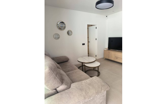 Resale - Bungalow -
Pilar de la Horadada - El Mojón