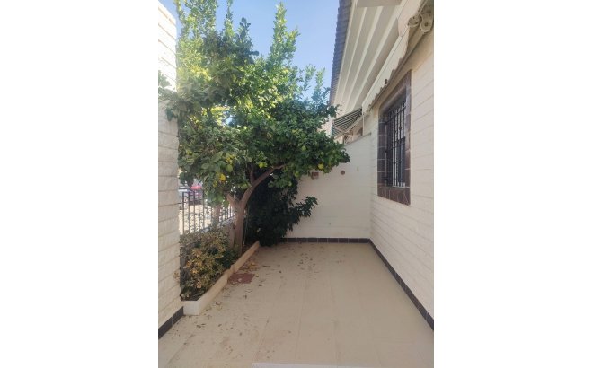 Resale - Town House -
Pilar de la Horadada - Torre De La Horadada