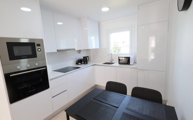 Resale - Bungalow -
Orihuela Costa - Costa Blanca