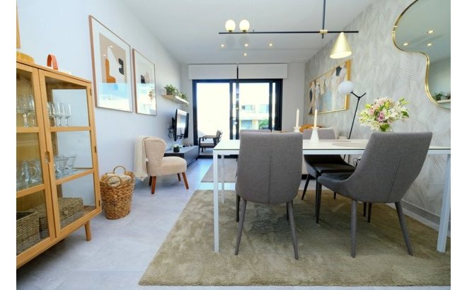 Resale - Apartment -
Villamartin - Costa Blanca