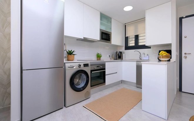 Resale - Apartment -
Villamartin - Costa Blanca