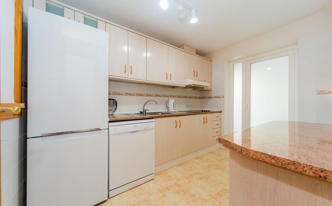 Resale - Dúplex -
Dehesa de Campoamor - Costa Blanca