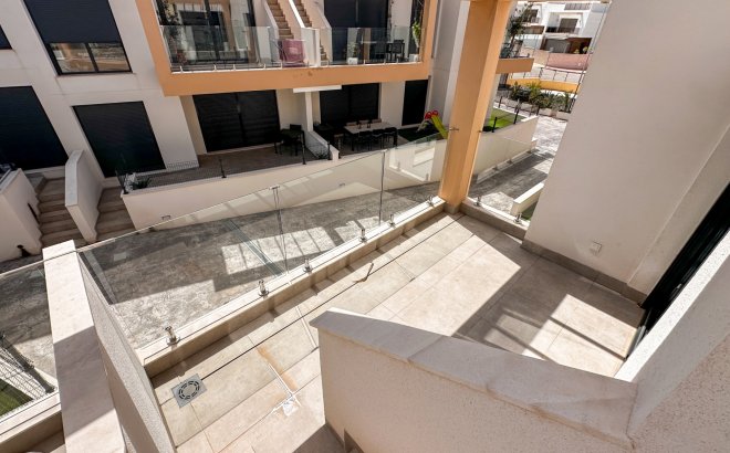 Resale - Apartment -
Orihuela Costa - Costa Blanca