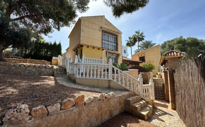 Herverkoop - Villa -
Torrevieja - Los Balcones - Los Altos del Edén