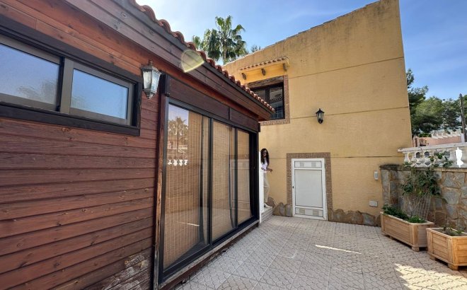 Herverkoop - Villa -
Torrevieja - Los Balcones - Los Altos del Edén