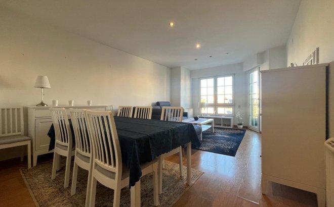 Herverkoop - Appartement -
Torrevieja - Centro