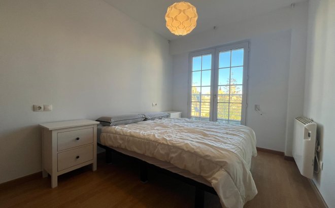 Herverkoop - Appartement -
Torrevieja - Centro