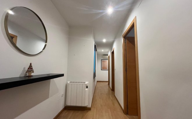 Herverkoop - Appartement -
Torrevieja - Centro