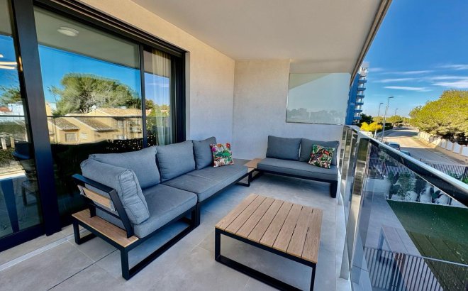 Resale - Apartment -
Dehesa de Campoamor - Costa Blanca