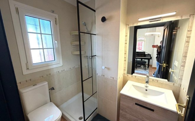 Resale - Semi Detached -
Orihuela Costa - Villamartín