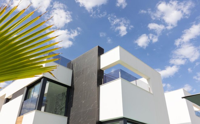 Resale - Villa -
Torrevieja - Torreta Florida