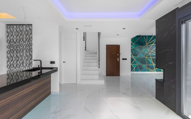 Resale - Villa -
Torrevieja - Torreta Florida