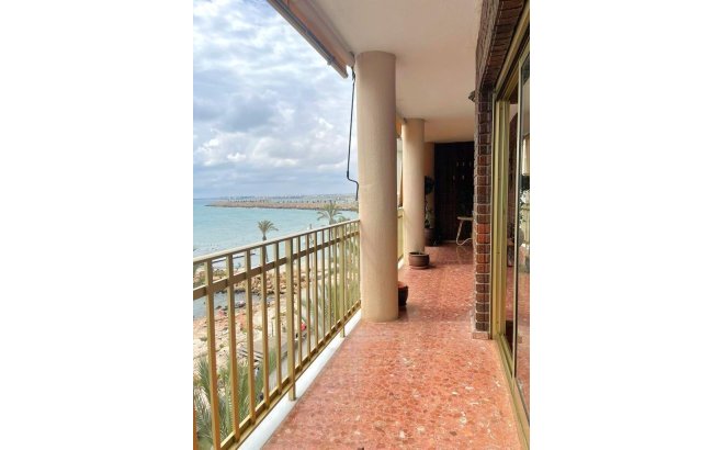 Resale - Apartment -
Torrevieja - Estacion De Autobuses