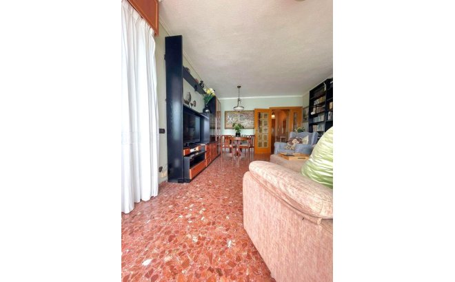 Resale - Apartment -
Torrevieja - Estacion De Autobuses