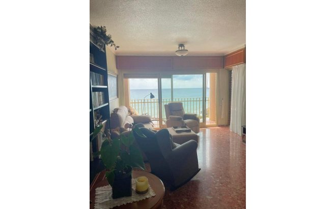 Resale - Apartment -
Torrevieja - Estacion De Autobuses