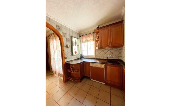 Resale - Apartment -
Torrevieja - Estacion De Autobuses