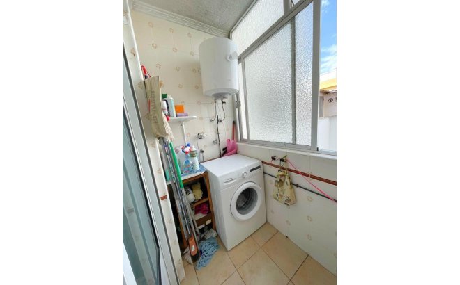 Resale - Apartment -
Torrevieja - Estacion De Autobuses