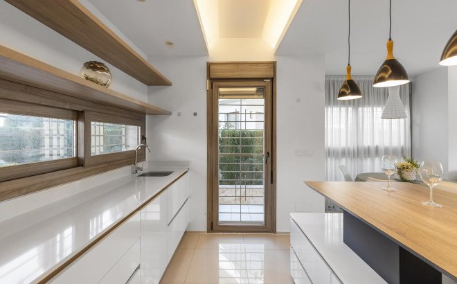 Resale - Dúplex -
Ciudad Quesada - Costa Blanca Sur