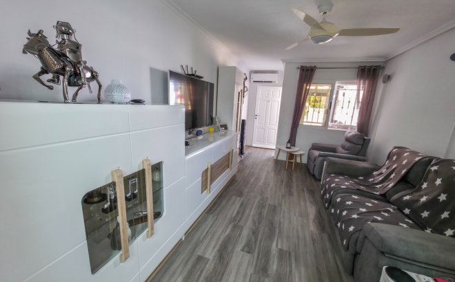 Resale - Apartment -
Vistabella Golf Entre Naranjos - Inland